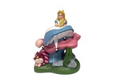 Figurine: Alice in Wonderland