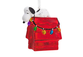 Kerstornament:  Snoopy - On Holiday - Doghouse Blown Glass