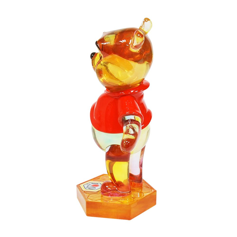 Figurine: Winnie the Pooh -Transparent Rainbow