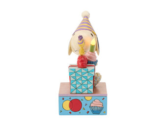 Figurine: Peanuts - Birthday Snoopy