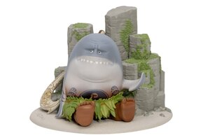 Figurine:  Shark Maui - Disney D-Stage PVC Diorama