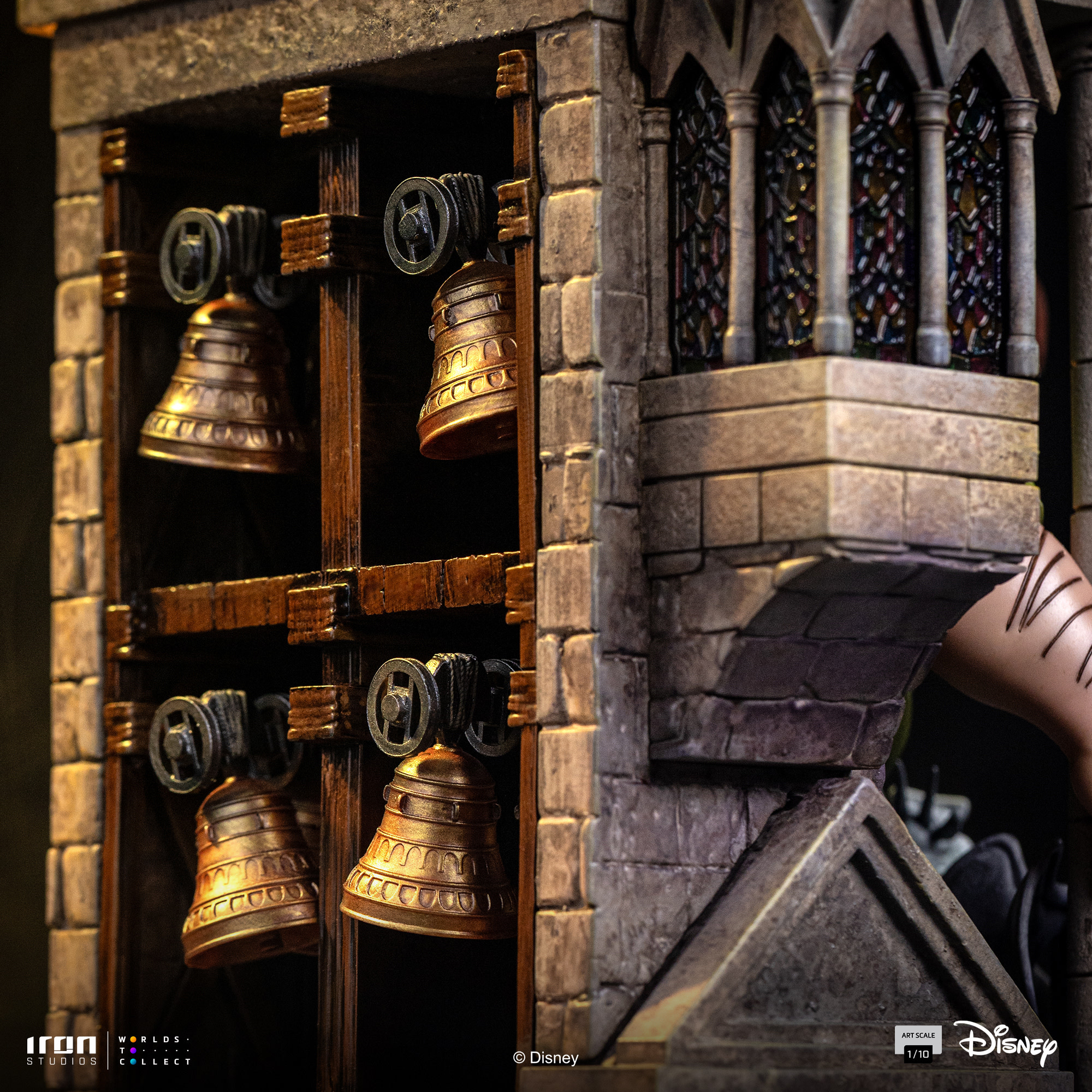 Figurine:  Quasimodo - The Hunchback of Notre Dame - Art Scale 1/10 - Iron Studios