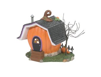 Pumpkintown Carving Studio - Disney Village by D56