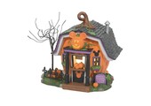 Pumpkintown Carving Studio - Disney Village by D56