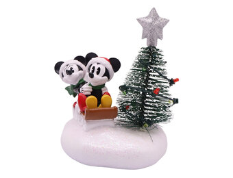 Figurine: Scenery Christmas Tree Mickey & Minnie Sled