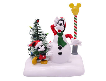 Figurine: Scenery Snowman Mickey & Goofy