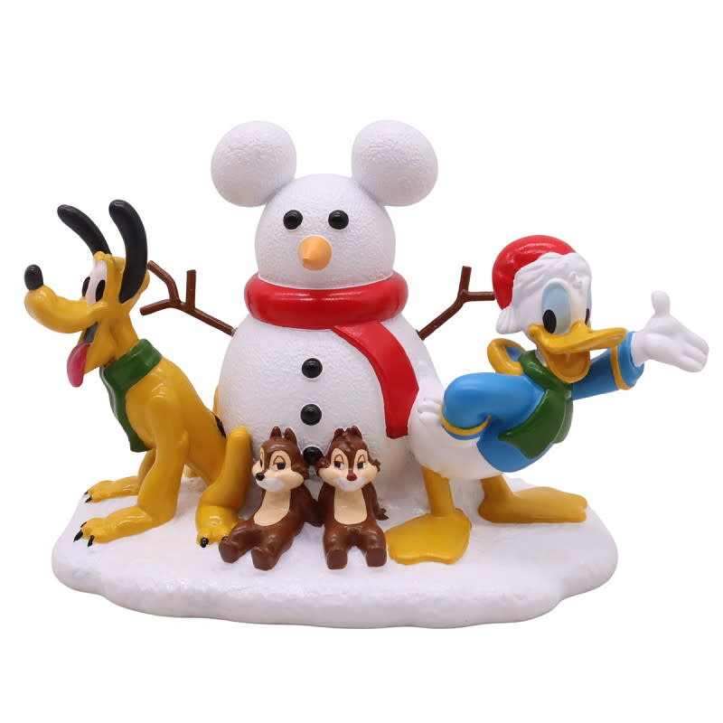 Figurine: Scenery Snowman Donald & Pluto & Chip N Dale