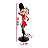 Figurine: Betty Boop in England Costume
