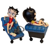 Figurine: Betty Boop On Blue Chaise Lounge