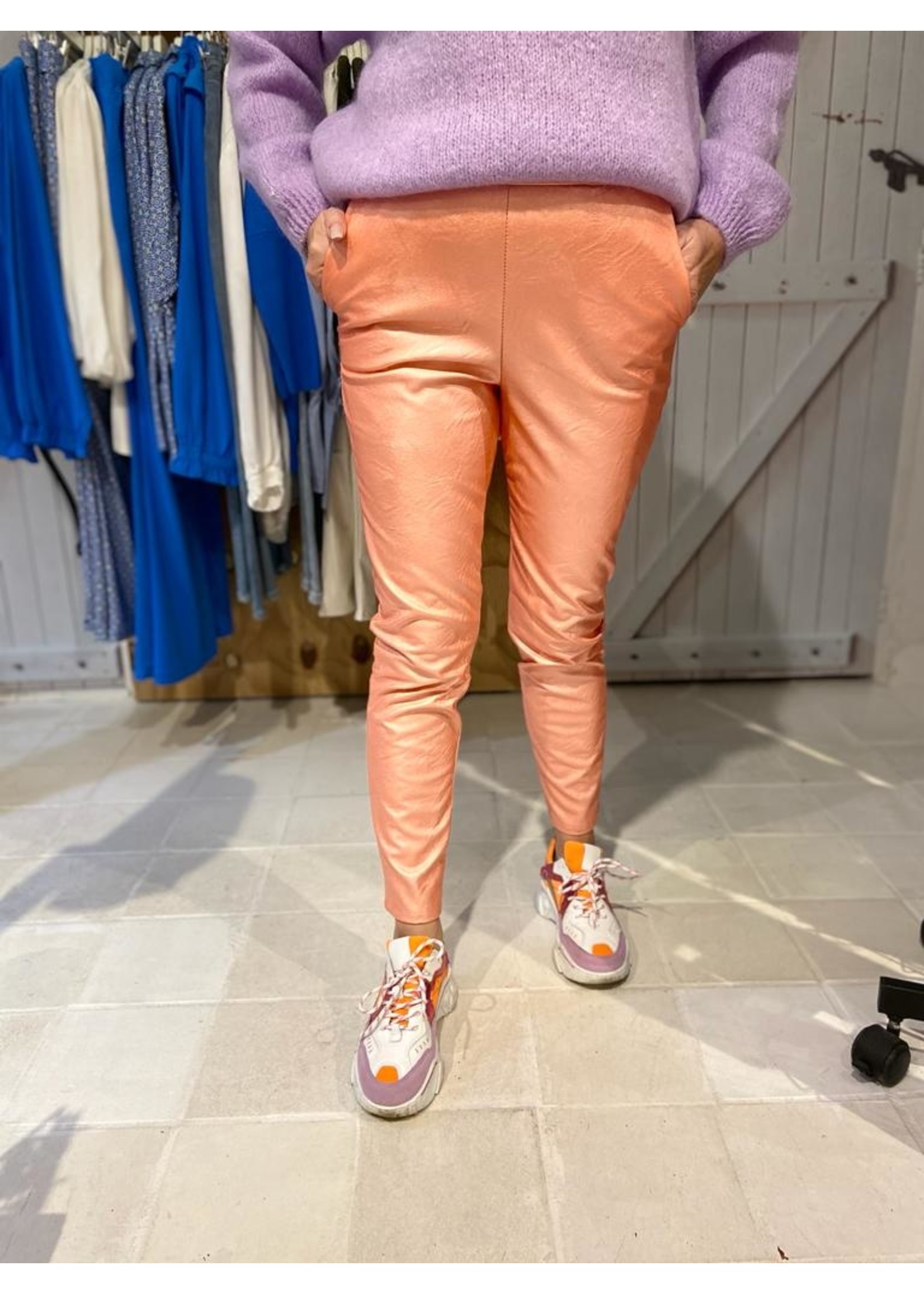 B-stylicious Suus - Pantalon PU - Parelmoer, Metallic Peach, Lila, Anijs