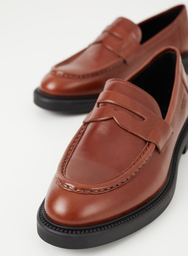 Vagabond Alex W Loafer - Cognac