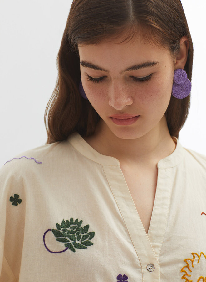 Nice Things - Colored Embroidered Shirt - Ecru