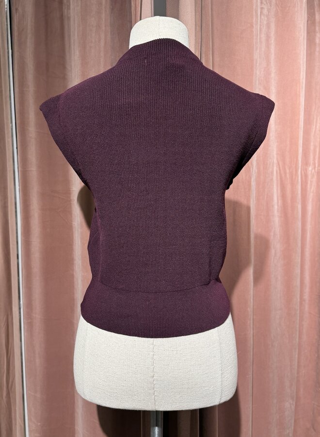 Pull Luc Ce - Red Red Wine