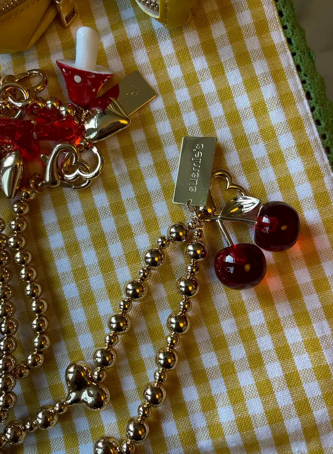 Susmie's - Cherry Dreams Key Charm