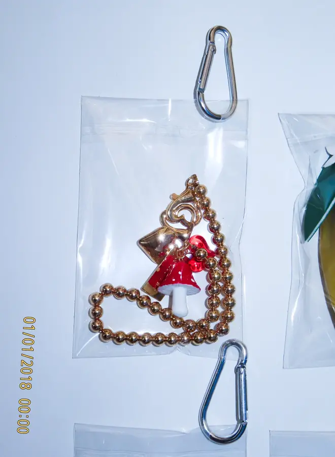 Susmie's - Lovestruck Key Charm