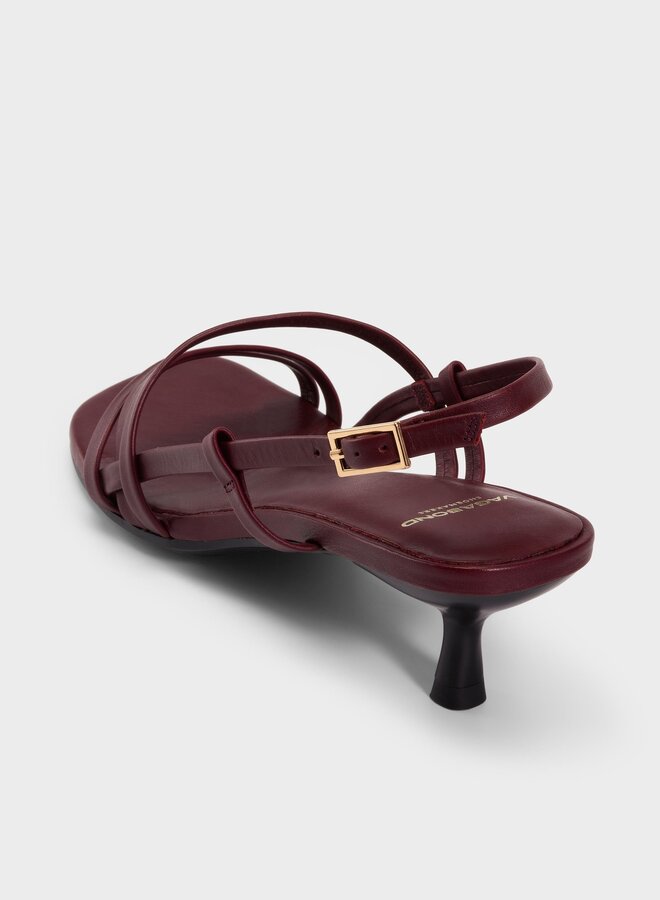 Vagabond - Jonna Sandal - Cherry