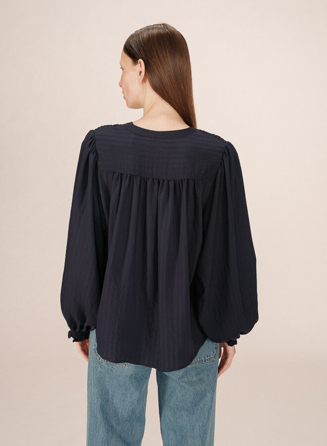 G&M - Serinda Blouse - Marine