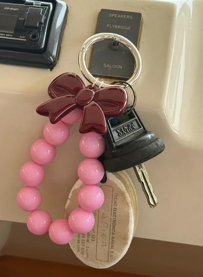 Susmie's - Lizzie Key Charm