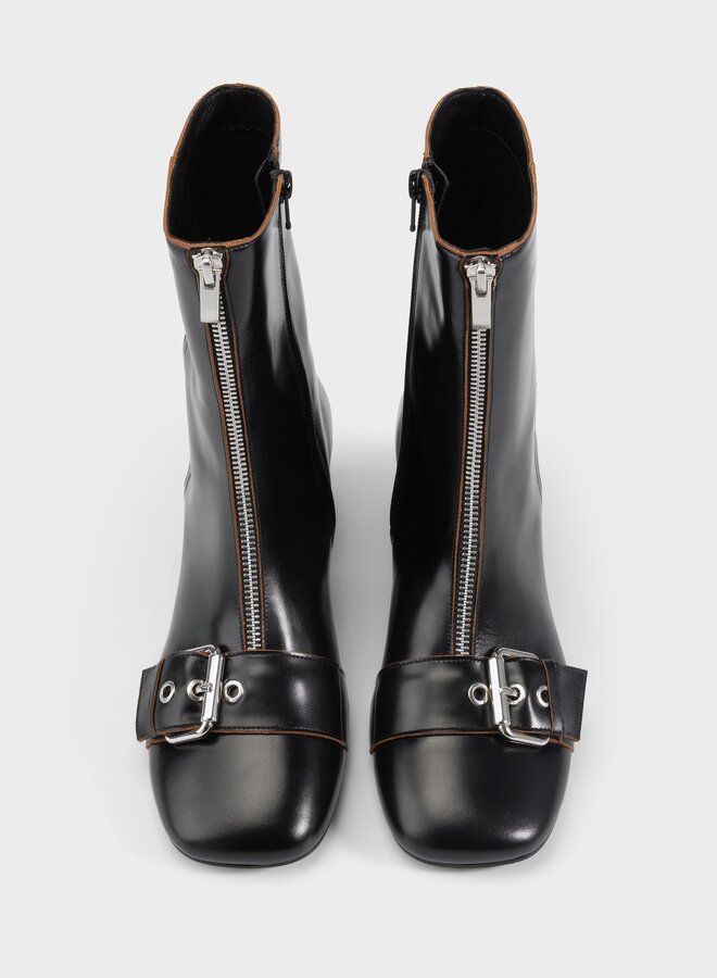 Vagabond - Livia - Black Leather Buckle