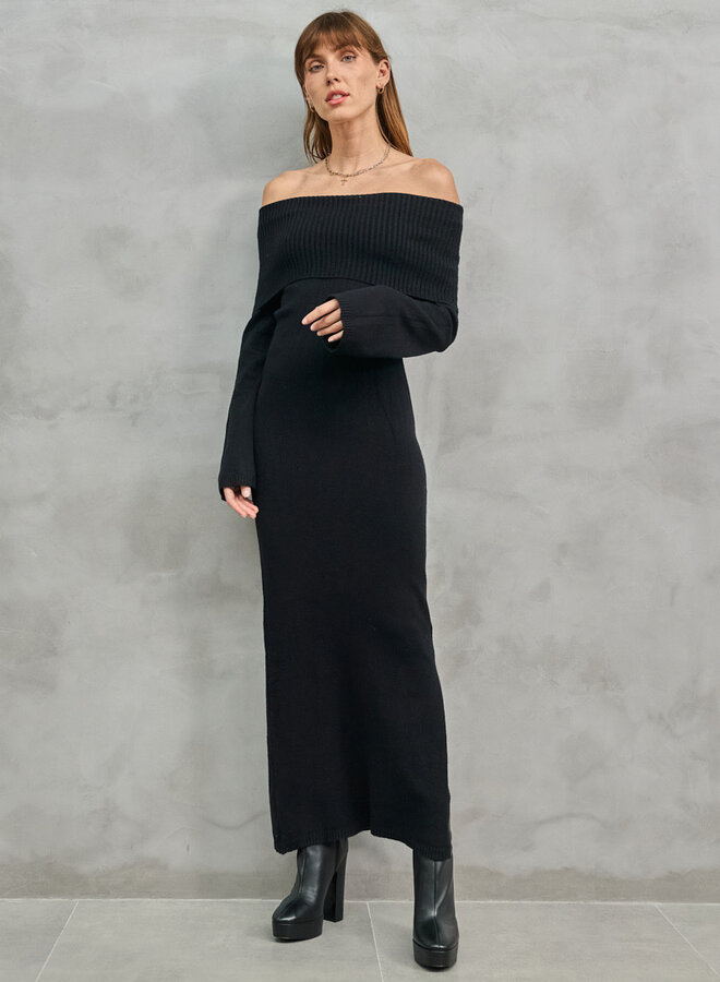 Off Shoulder Knit Robe - Noir (One Size)
