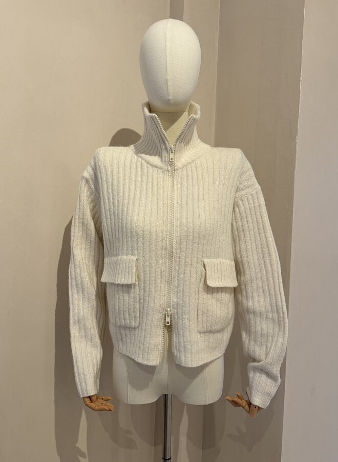 The Holiday Zip Pull - Ecru (One Size)