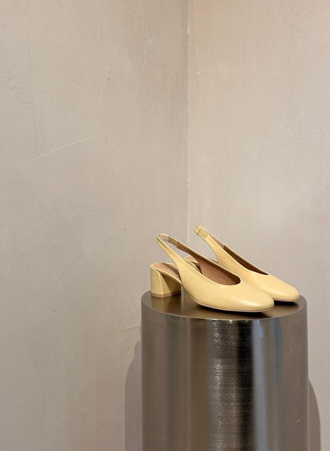 Unisa - Leira Slingback - Camomile