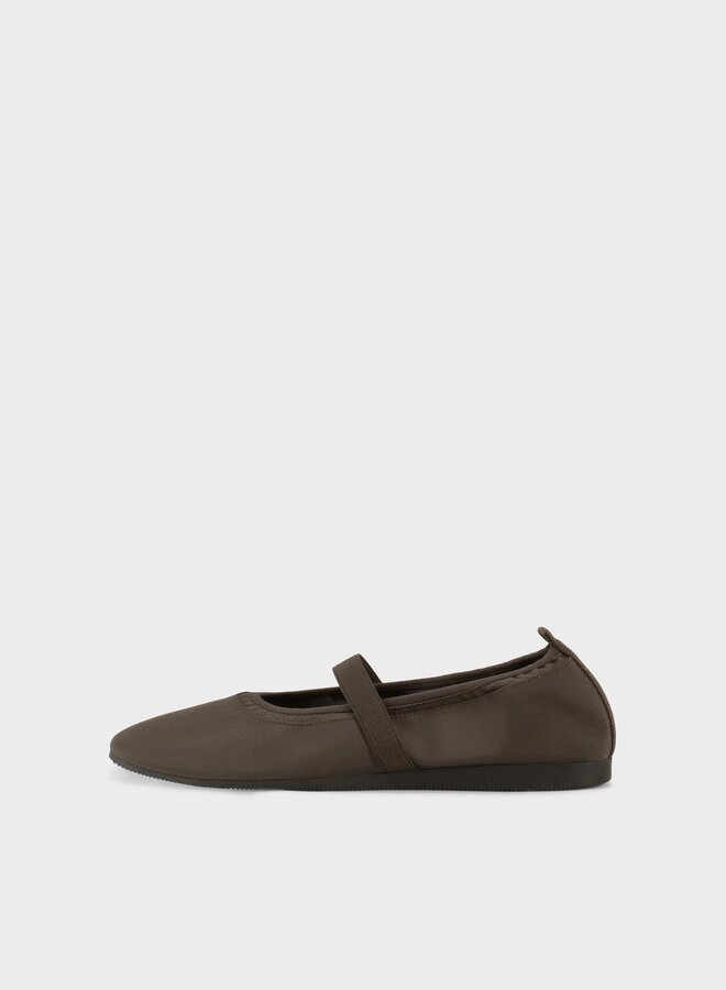 Vagabond - Hillary Ballet Flats - Chocolate