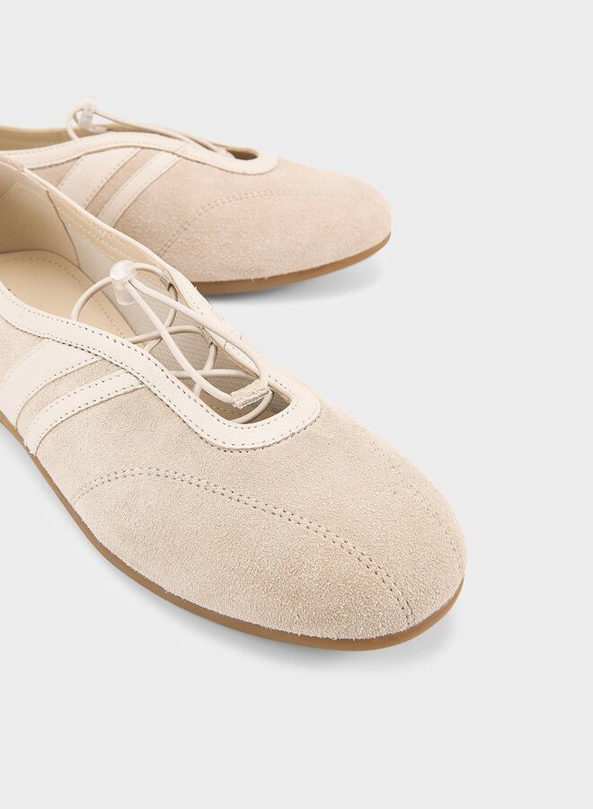 Vagabond - Hollie Ballet Flats - Off White Suede