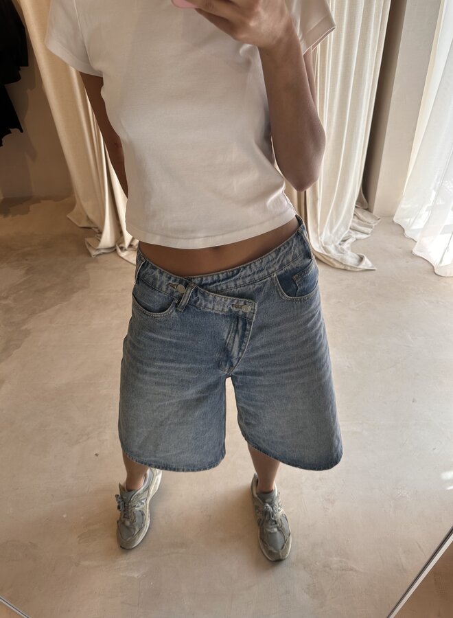 Bermuda Denim Short - Light Blue