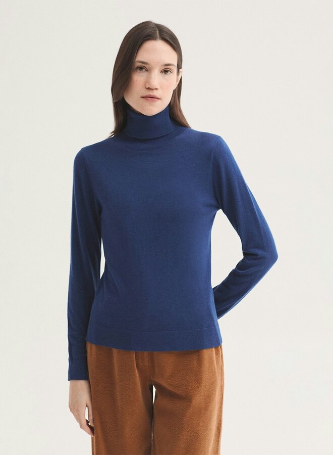 Nice Things - Basic Turtle Neck Sweater - Ink Blue