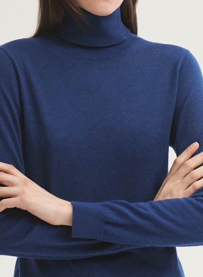 Nice Things - Basic Turtle Neck Sweater - Ink Blue
