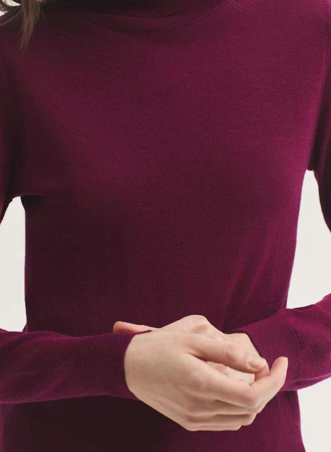 Nice Things - Basic Turtle Neck Sweater - Aubergine Intense