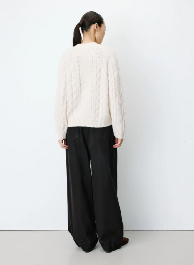 G&M - Cable Knit Crew Neck Sweater Amparo - Ecru