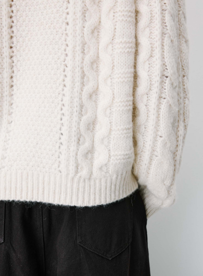 G&M - Cable Knit Crew Neck Sweater Amparo - Ecru