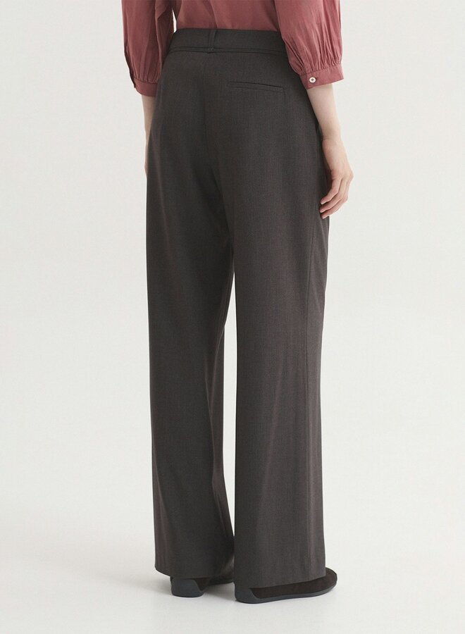 Nice Things - Flowy Darted Trousers - Mid Grey