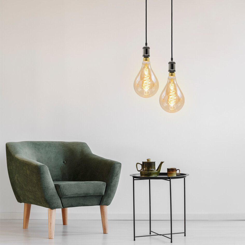 Industriell pendellampa svart med glans