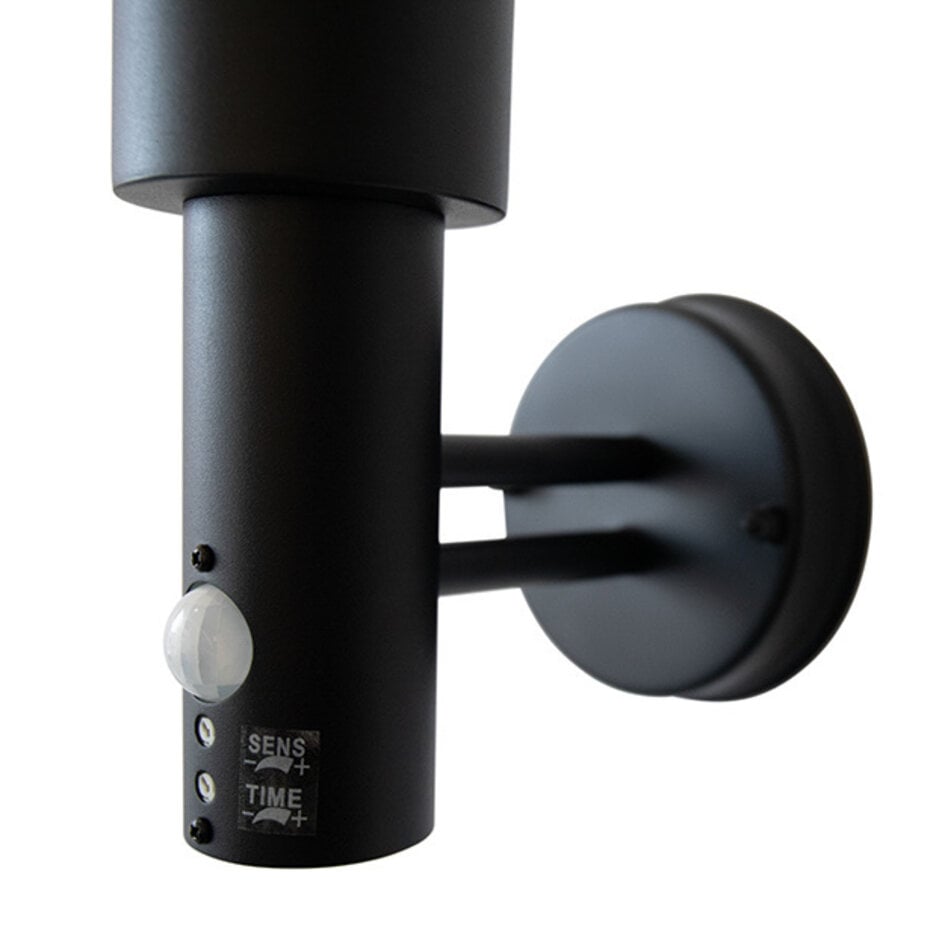 Utomhus vägglampa med skärm och sensor - Marta