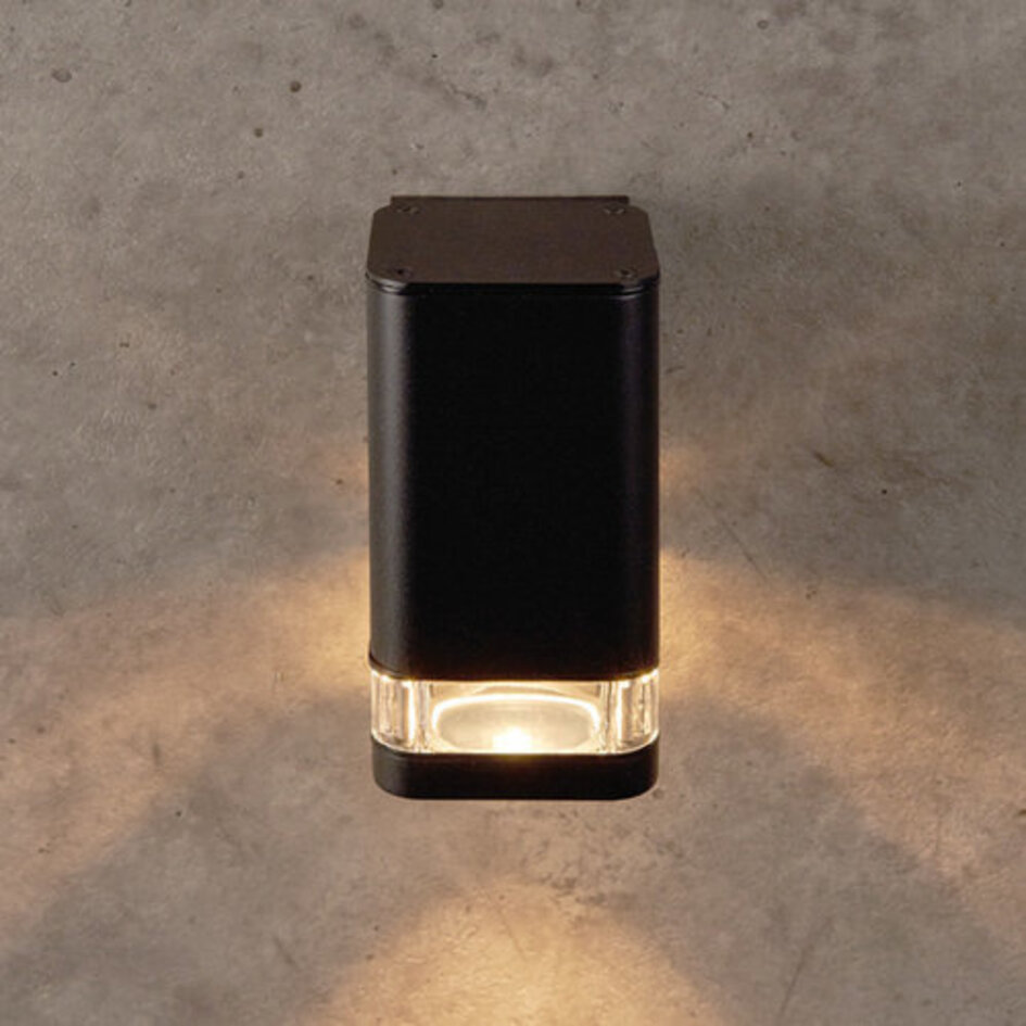 Modern kvadratisk vägglampa Marino, svart