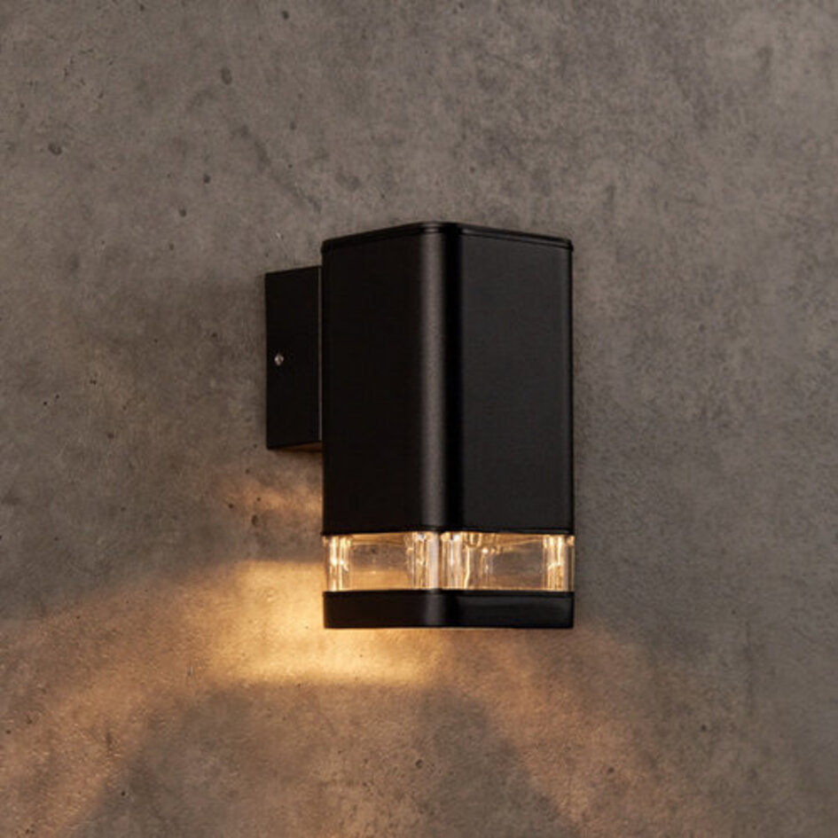 Modern kvadratisk vägglampa Marino, svart