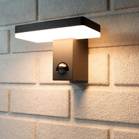 Vägglampa svart med sensor - Roberto