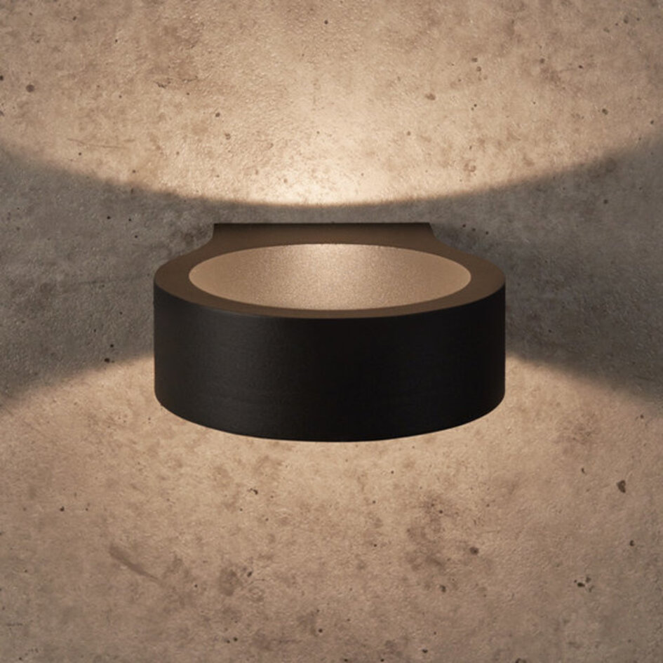 Modern utomhus lampa Leo - svart