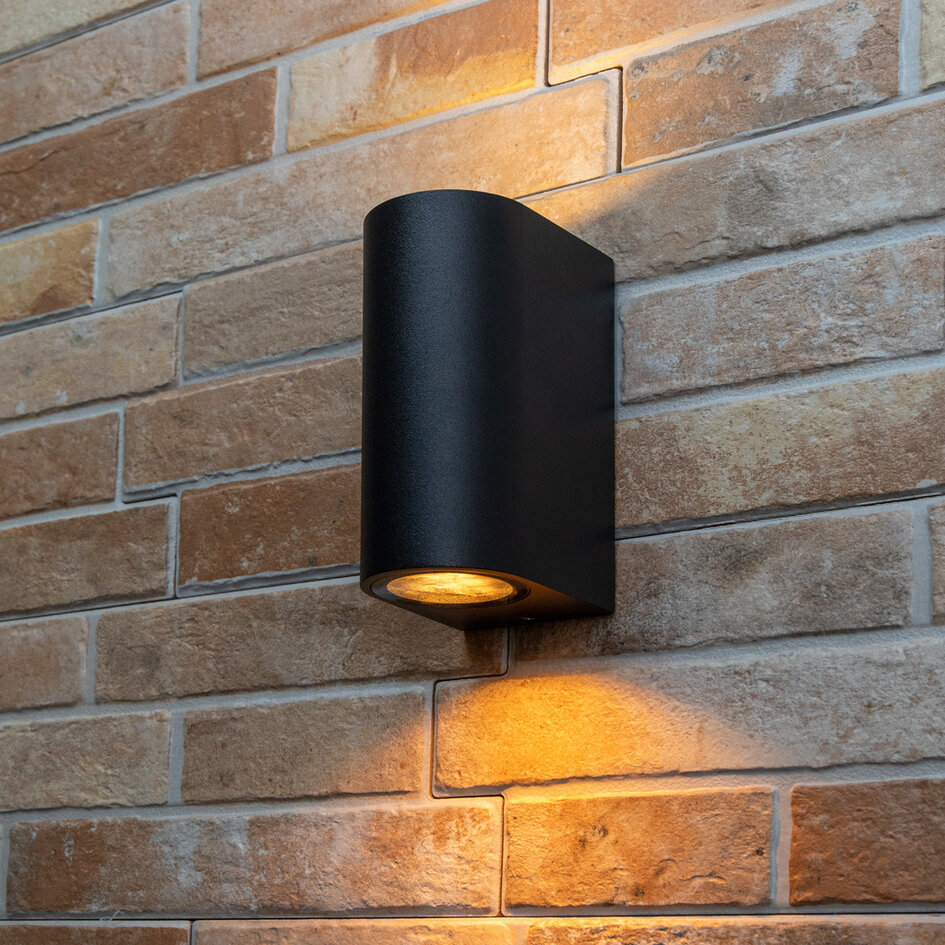 Modern rund vägglampa  Madame - svart