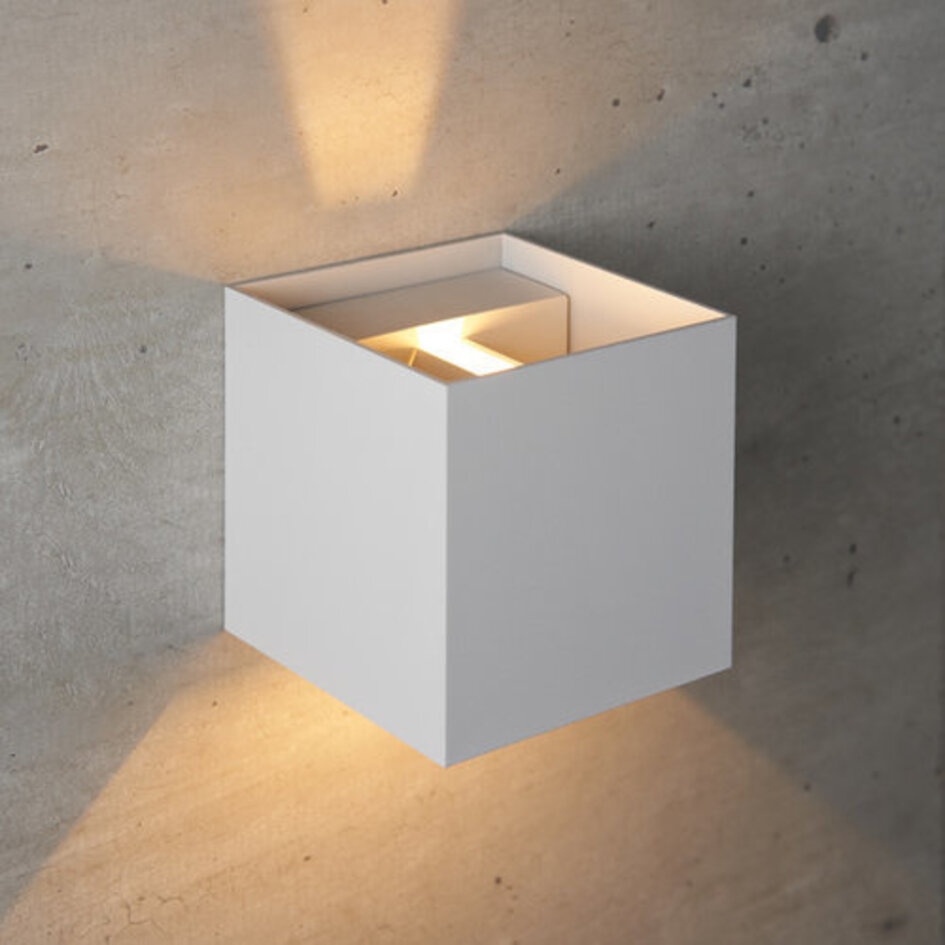 Moderna utomhus vägglampan Oliver - vit