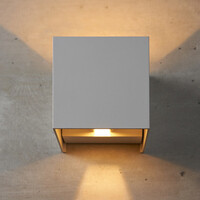 Moderna utomhus vägglampan Oliver - vit