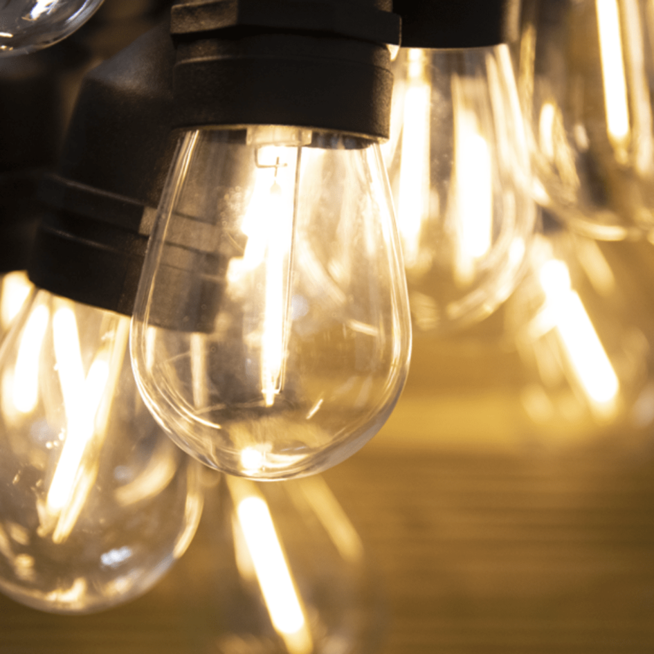 Sol-ljusslinga för utomhus med 15 lampor i hängande fattning - 15 Meter