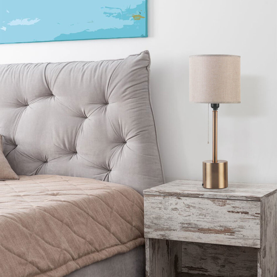 Romantisk bordslampa med tygskärm- Valencia