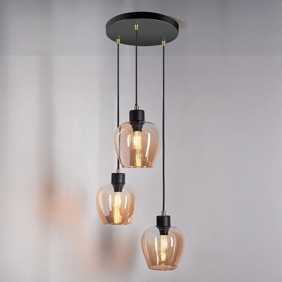 Design mat zwarte en zandgouden hanglamp met amberkleurig glas 3-lichts - Stockton