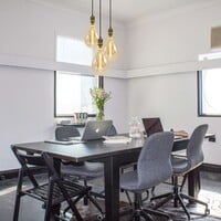 Industriell guld sladdpendel inkl. 8,5W till 10W XXL lampa, bärnstensfärgat glas, 2000K, Ø160