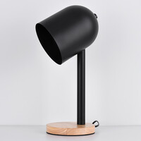 Modern bordslampa Spy i svart med trä