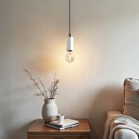 Designad pendellampa Vienna - vit betong med roséguldsdekor
